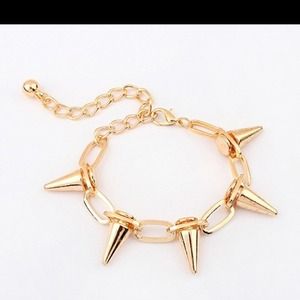 👍 REDUCED PRICE 👍 Spike Link Bracelet - gold