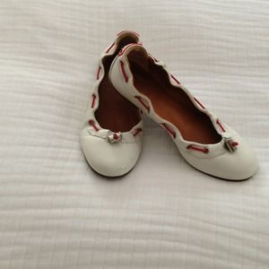 Hunter "Dominica" ballet flats in bone