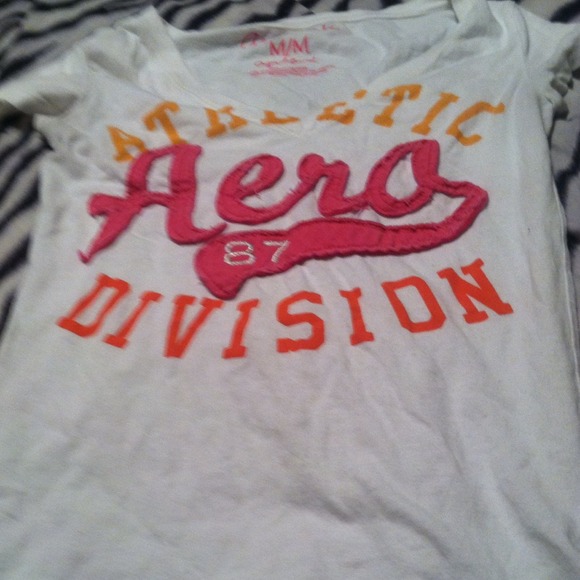 Aéropostale shirt