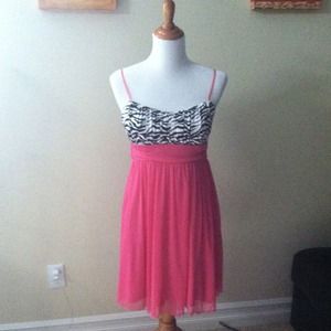 Bundled @fisherbunch Pink / zebra dress Sz med
