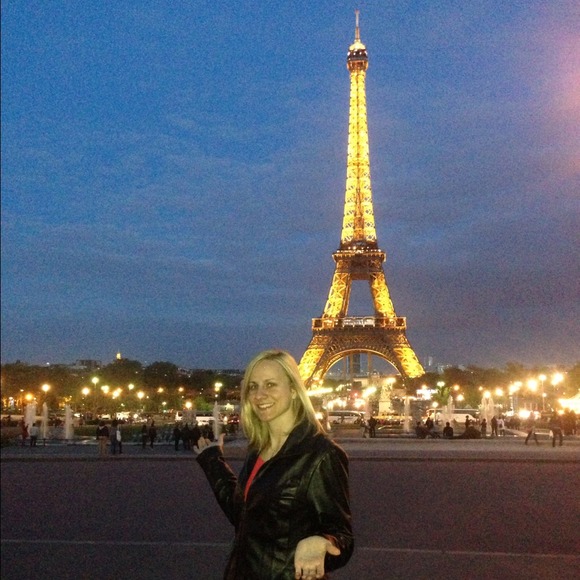 Meet your seller :) - Picture 4 of 4