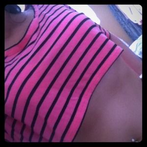 black and pink crop top