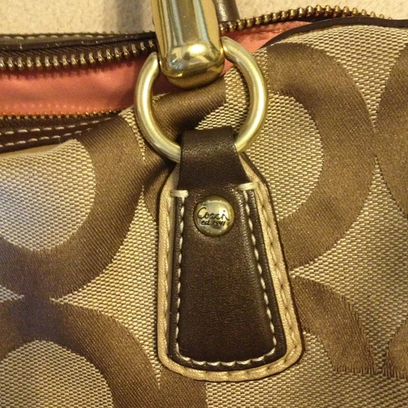 Khaki & Mahogany Coach Bag, matching Arm wristlets - Picture 2 of 4