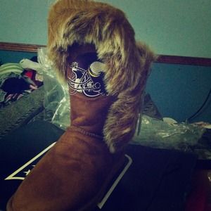 NFL Uggs, Vikings Emblem🏉 never worn!! 😁