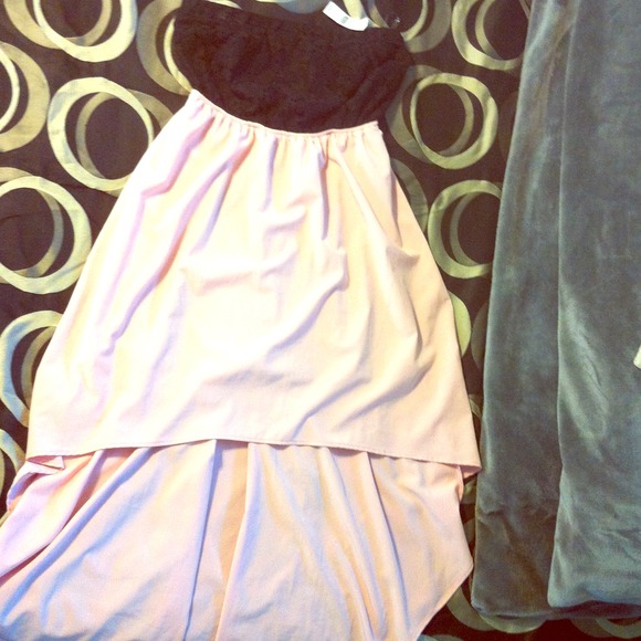 New high low dress - Picture 1 of 3