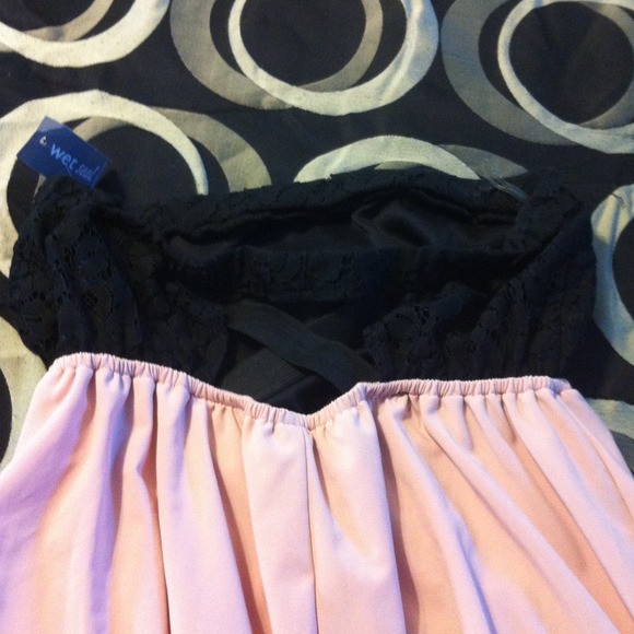 New high low dress - Picture 2 of 3