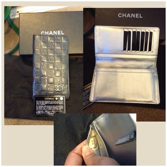 Used Authentic Chanel wallet - Picture 2 of 3