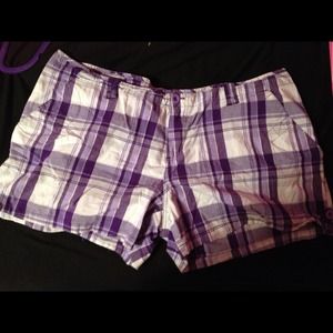 🚫🚫Purple and white plaid shorts SOLD🚫🚫