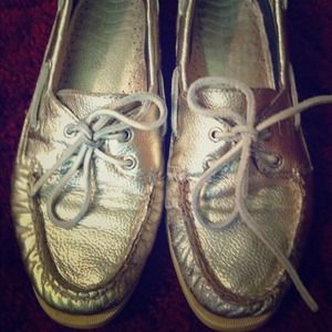 Gold Sperry topsiders!!!!!