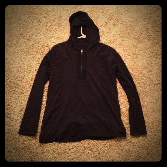 🚫BUNDLED🚫Black hooded workout top