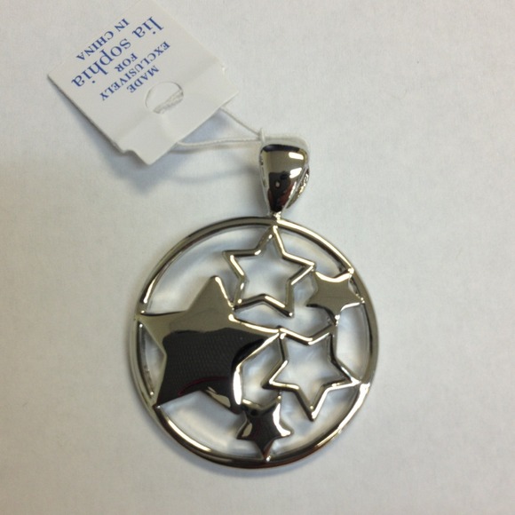 Lia Sophia star pendant