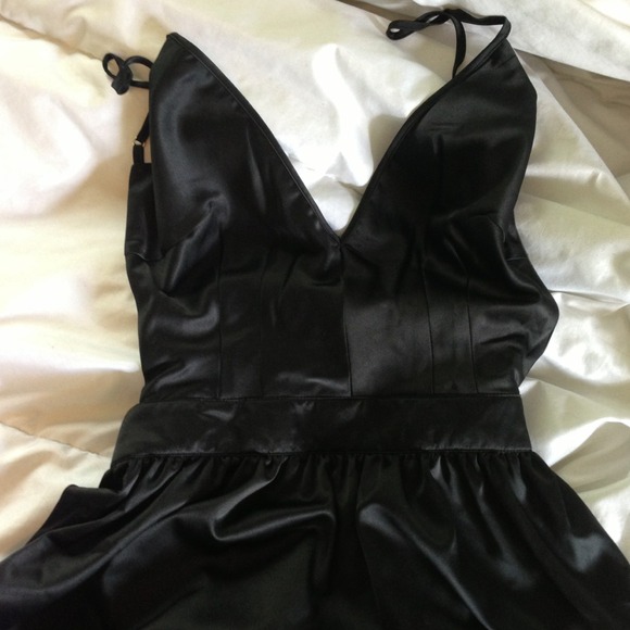 ****BEST OFFER WILL BE ACCEPTED!*** - Picture 2 of 4