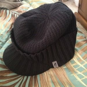 Super cute North Face hat