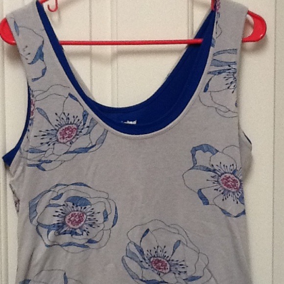 Tank top - Picture 2 of 2