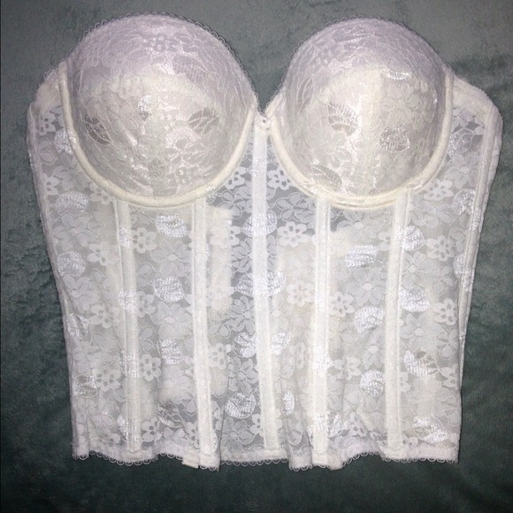 Vintage White Lace Corset 34C Fits S-M
