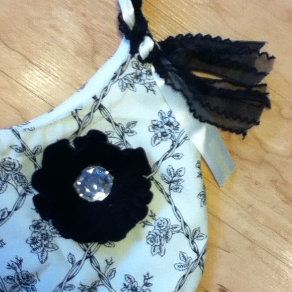 Handbag - Picture 2 of 4