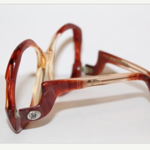 🎉3/29 HP🎉70s runway Sparta frames - Picture 3 of 4