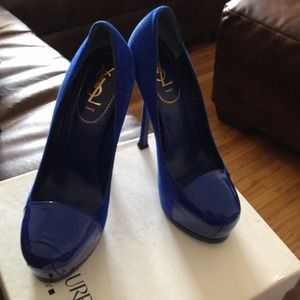 🎉🎁Price Reduction🎁 🎉 BLUETTE YSL TRIBTOO