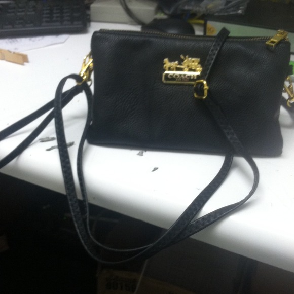 Coach sling bag
