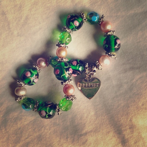 Beaded bracelet