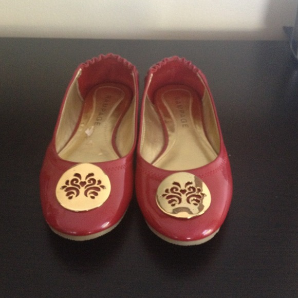 💥REDUCED💥Red flats
