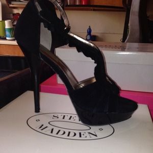 Black suede heels