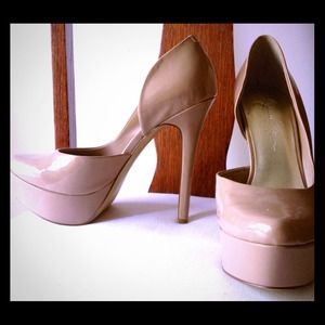 Never been worn jessica simpson nude patent pumps!