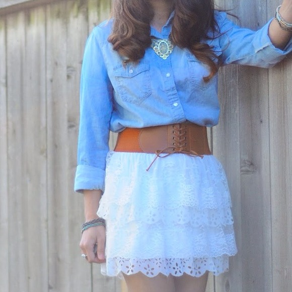Skirts - 🚫SOLD🚫White Lace Skirt Skirts - 🚫SOLD🚫White Lace Skirt
