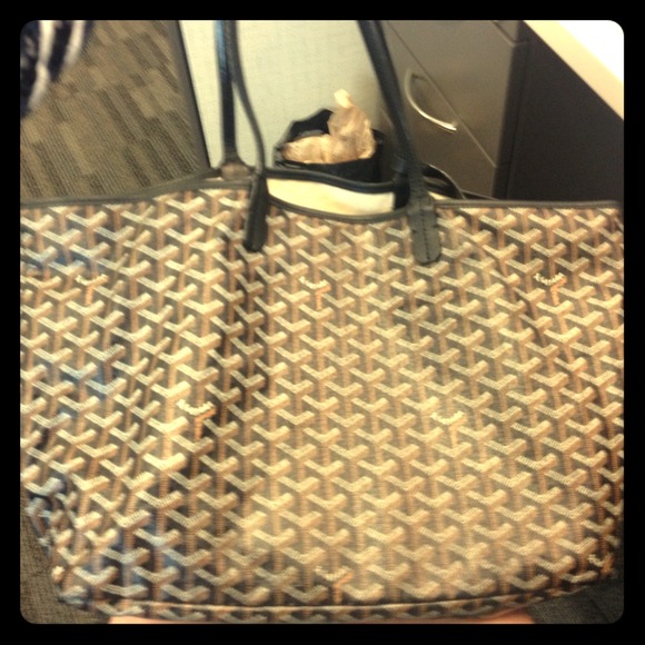 My new bag! Love!! Not for sale, just sharing