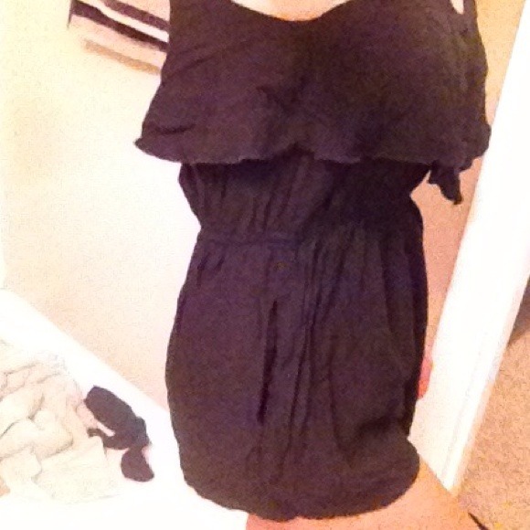 Black romper! - Picture 2 of 2