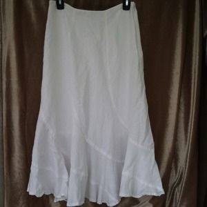Breezy white linen skirt