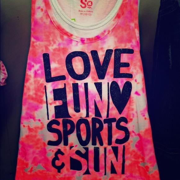 So shirt very cute - Picture 1 of 1