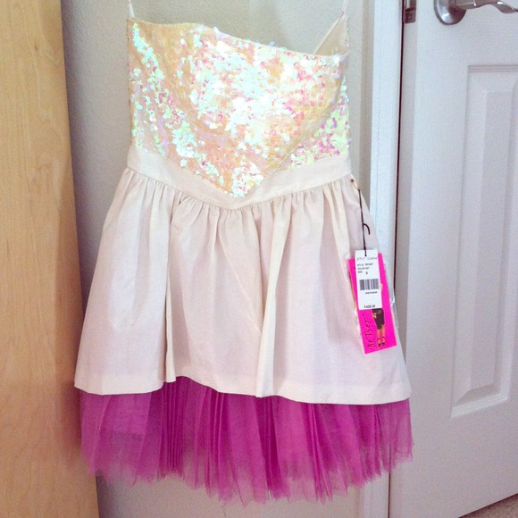 REDUCED!!! Betsy Johnson dress!