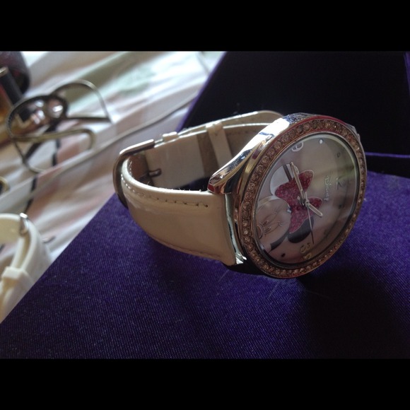 Watch - Picture 2 of 2