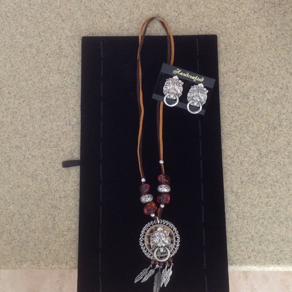 Lion's Head Necklace and Earring Set
