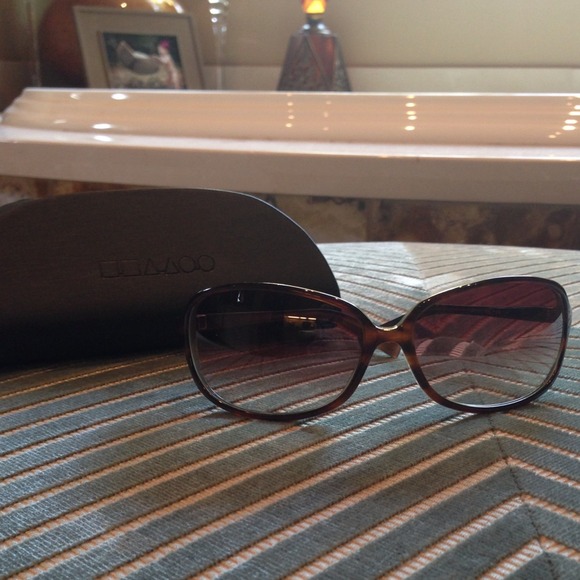 ⬇️REDUCED⬇️ Authentic Oliver Peoples sunglasses