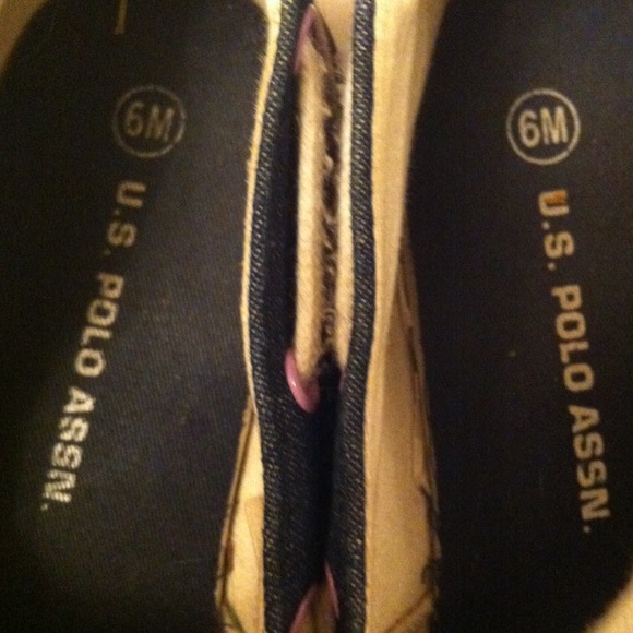Ralph Lauren slide on shoes! - Picture 4 of 4
