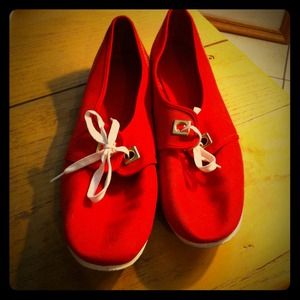 Genuinely vintage red tennis