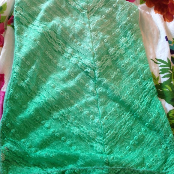 American eagle top - Picture 2 of 3