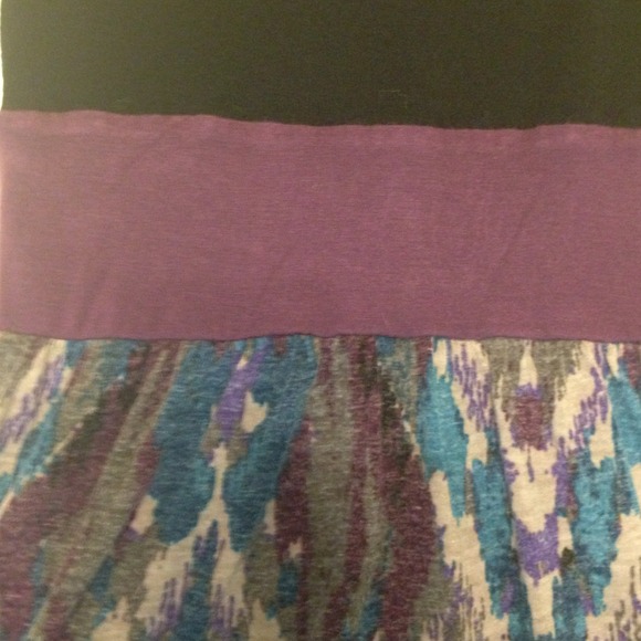 Pattern Dress - Picture 2 of 2