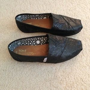 Black sparkle Toms