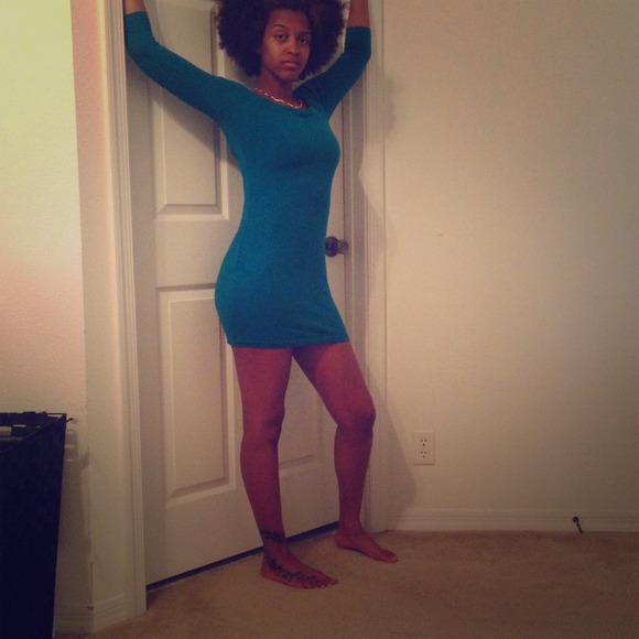 👗👗Emerald 3/4 sleeve mini dress👗👗