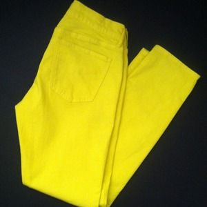 Yellow gap 1969 skinnies!