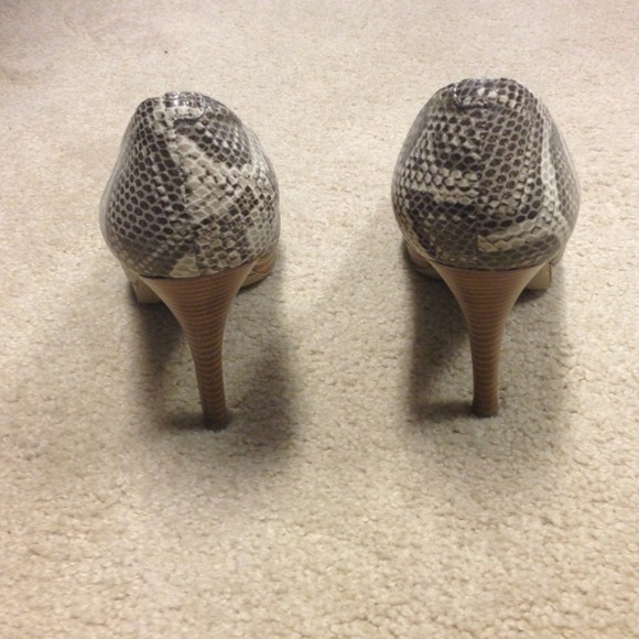 Brand new Nine West heels! - Picture 4 of 4