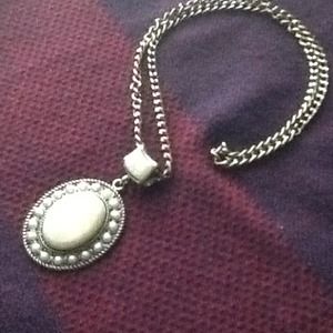 Beautiful vintage necklace!!!!! !!!