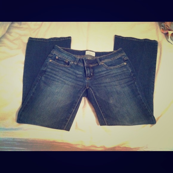 Aeropostale jeans. Size 3/4 short. Hailey flare