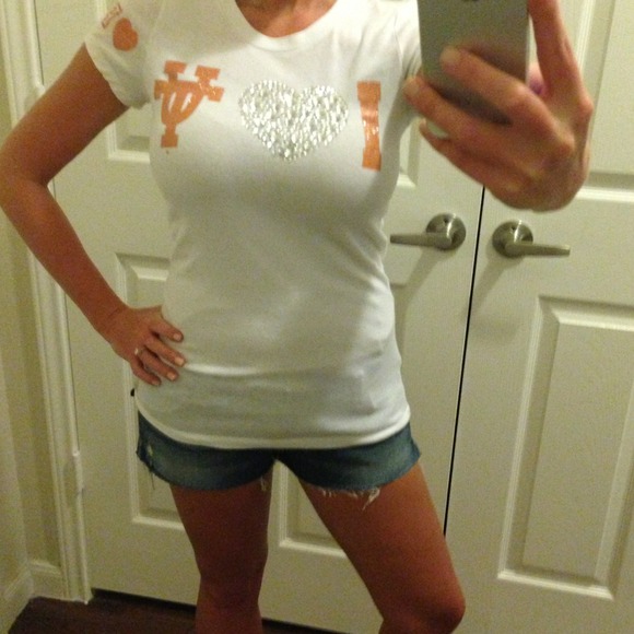 Victoria's Secret UT shirt!