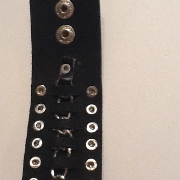 Rocker Chic Faux Leather Bracelet - Picture 3 of 3