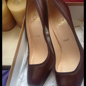 Christian louboutin burgundy Nappa shoes