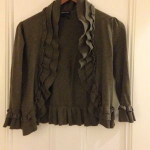 Inc hunter green cropped ruffle sweater